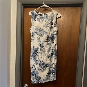 Floral Sleeveless Dress - Blue and White